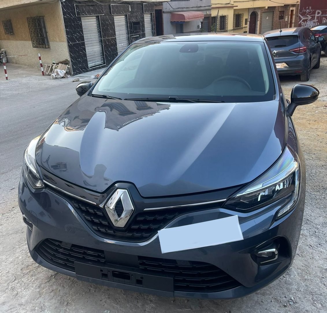 uploads/clio51.jpg